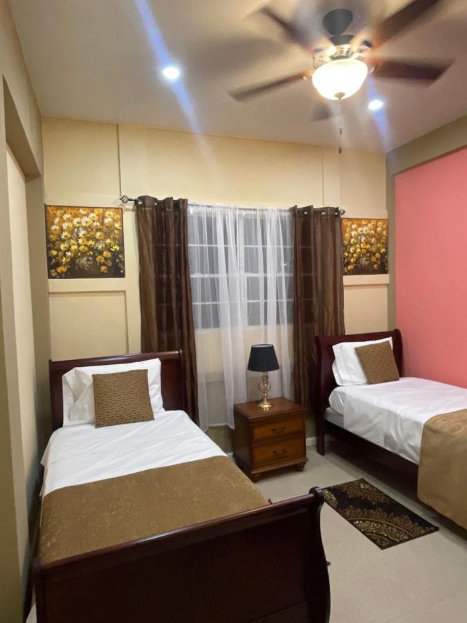 The Colosseum Hotel Basseterre Luaran gambar